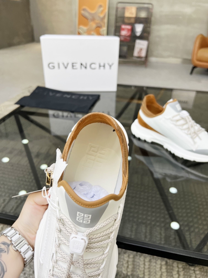 Givenchy Sneakers